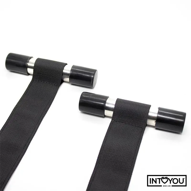 INTOYOU BDSM LINE durvju šūpoles ar kāju balstiem