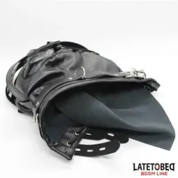 LATETOBED Total Lockdown Hood BDSM maska