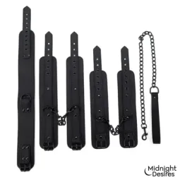 Midnight Desires saišu komplekts ar kaklasiksnu
