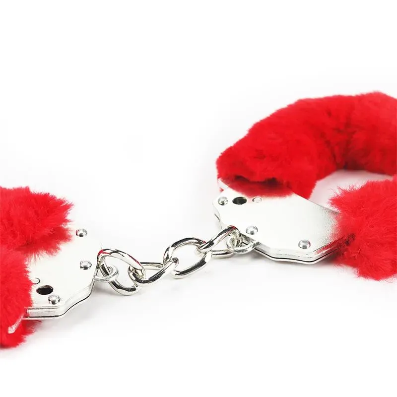 LOVETOY Furry Metal Handcuffs - rokudzelži, sarkani