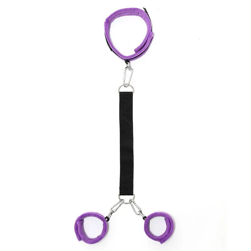 BONDAGE PLAY kakla siksna ar aprocēm un pavadu